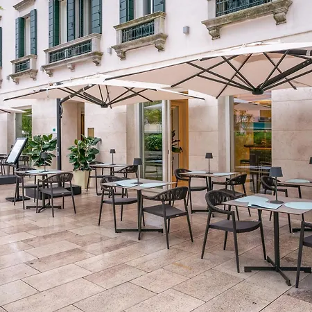 Melia 4* Lido di Venezia